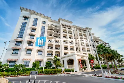 2 BHK with Balcony I Big Layout I Community View