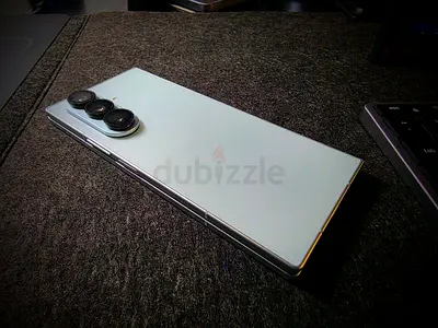 Samsung Fold 7 Rare Mint Edition - 256GB TDRA Full Box