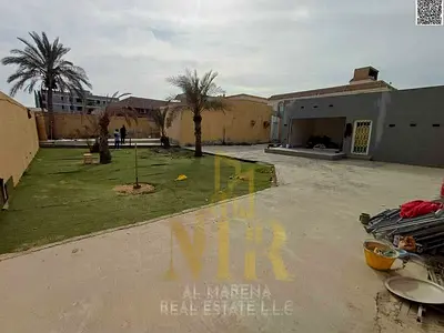 **فيلا فاخرة للبيع في الروضة 2 – عجمان | تصريح سكني / تجاري وفرصة استثمارية استثنائية**  فرصة مميزة لتملك عقار بمساحة ضخمة وموقع حيوي في قلب منطقة ا