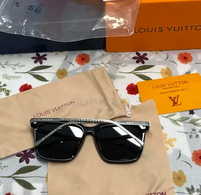 LV Louis Vuitton Black Designer Sunglasses with Branded Case
