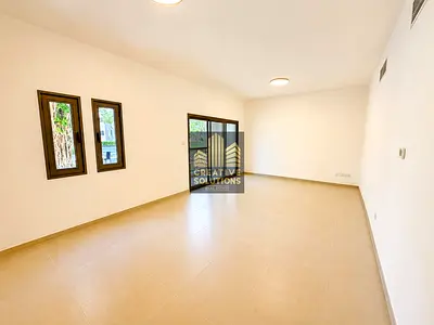 HUGE LAYOUT 3 BEDROOM NEAR TO SCHOOL PETS ALLOWED
