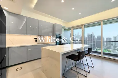Fully Upgraded | Immaculate | Vacant Now