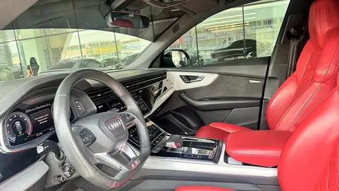 2019 AUDI Q8 照片 1