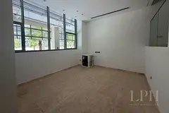 Unfurnished | Vacant | Ground Floor