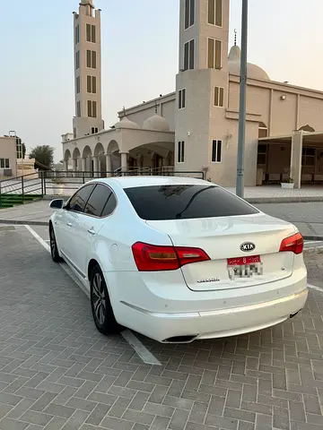 2013 KIA CADENZA 照片 8