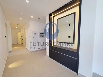 Spacious 3BHK + Maid Room Close To Metro & Mall