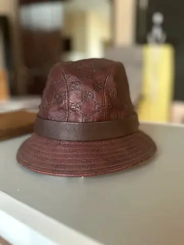 Authentic Gucci Guccissima Leather Bucket Hat – Size M – Excellent Condition