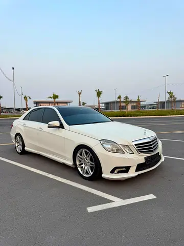 Mercedes-Benz E-Class E 550 2010 | V8 Power | American Specs