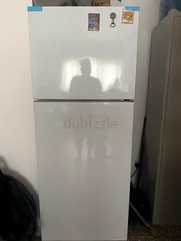 White Top-Freezer double door Refrigerator 400L- Good Working Condition
