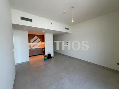 Spacious Layout | Brand New | Modern | Mid Floor