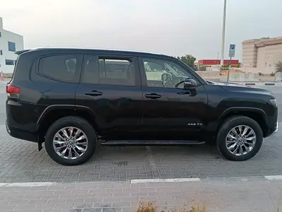 صورة 2 لـ 2022 Toyota LAND CRUISER