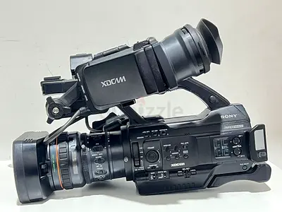 I have 3 camera Sony XDCAM  bmw 300 Professional HD Camcorder - Good Working Condition