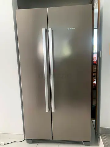 Bosch Side-by-Side Refrigerator - Stainless Steel, Good Condition