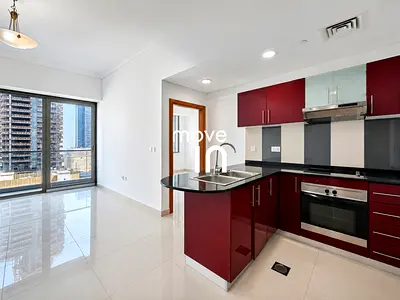 EXCLUSIVE | Mid Floor | Managed | Media City Views