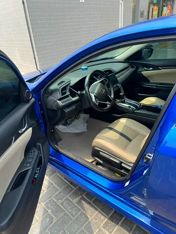 صورة 10 لـ 2019 Honda CIVIC