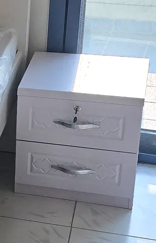 White 2-Drawer Bedside Cabinet with Lock — Brand new