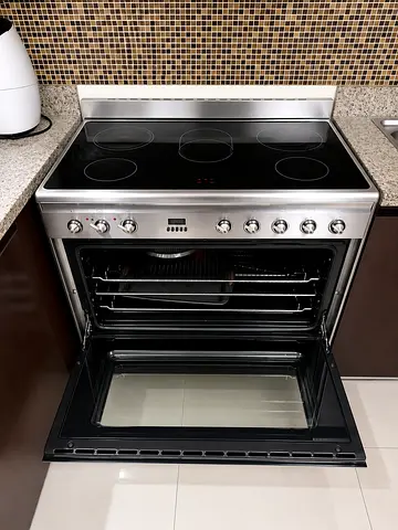 Smeg Electric Ceramic Stove 90x60cm