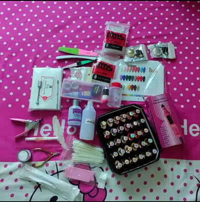 Nail Art Kit: A World of Creativity