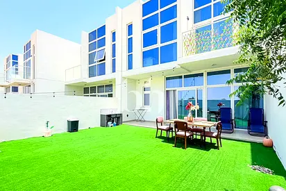 4BR Townhouse | Single Row | Unfurnished