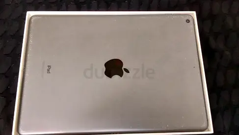 Apple iPad gen 9 space gray - Excellent Condition, Comes in Box
