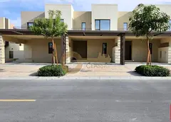SINGLE ROW VILLA | INVESTORS DEAL | COURTYARD VIEW