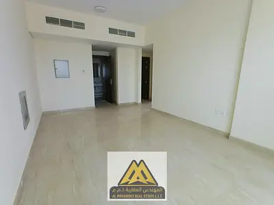 أول ساكن | غرفتين ماستر + 2 حمام + بلكونة | تكييف مركزي | الجرف الصناعية 3 | 41,992 درهم