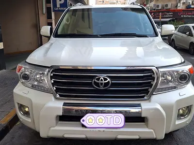 Toyota Land Cruiser GXR 2013 | GCC Specs | Well Maintained