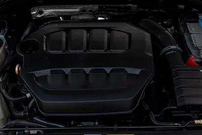 صورة 14 لـ 2023 Volkswagen GOLF R