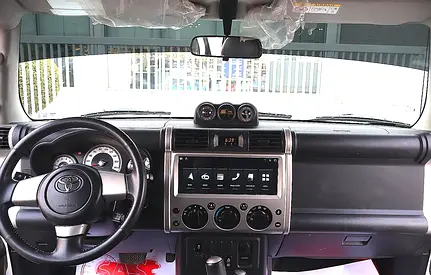 2022 Toyota FJ CRUISER photo 10