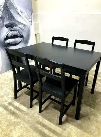 IKEA HÄGERNÄS 4 chairs dining table