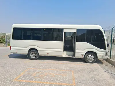 2018 Toyota COASTER — фото 4