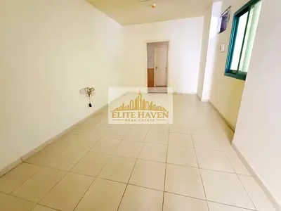 Luxury 1 bhk with balcony near to Sahara center with 6 cheque