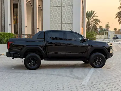 2021 Toyota HILUX — фото 8