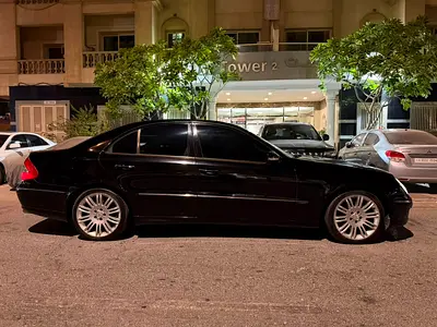 صورة مصغرة 2 لـ 2007 Mercedes-BENZ E-CLASS