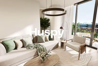 Top Floor | Luxury Living | Museum View