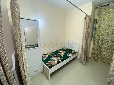 Female bed space for Rent 5 min walking distance from Mall of Emirates