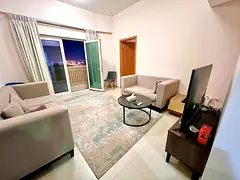 Fully Furnished - Book Now - Spacious Layout - Vacant