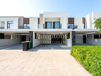 Single Row | Vacant | Big Layout | Maids Room