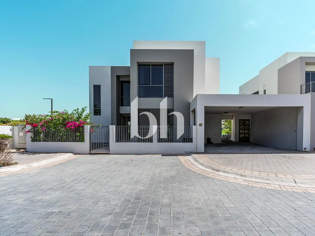 Large Plot | Vacant Now | Negotiable Price