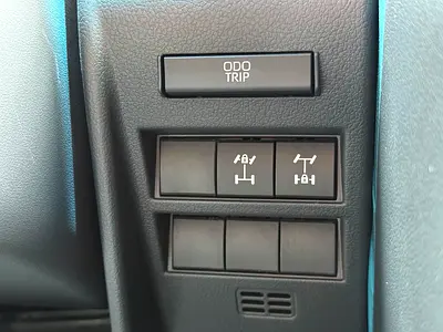 Toyota Land Cruiser GXR, миниатюра 13