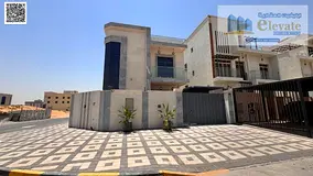 5 bedrooms villa