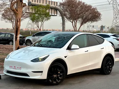 TESLA MODEL Y LONG RANGE AWD 2022 GCC UNDER WARRANTY FROM AGENCY