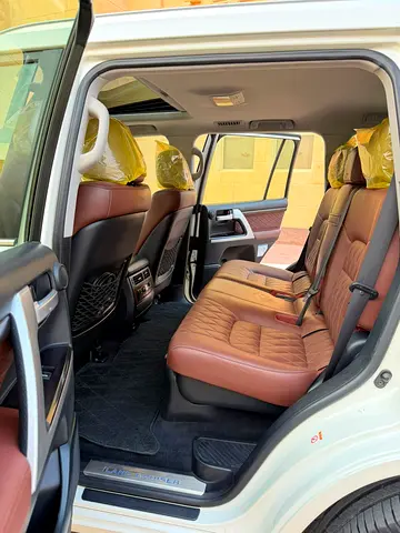 2018 Toyota LAND CRUISER — фото 14