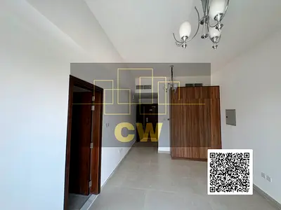 Luxury Studio | | Spacious Layout I Close Kitchen