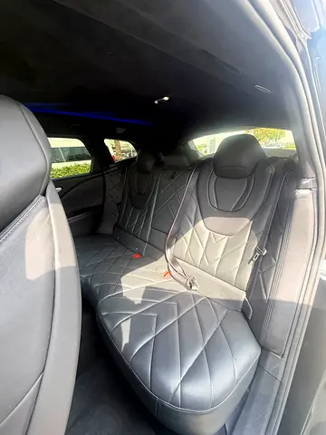 2023 BMW XM — миниатюра 10