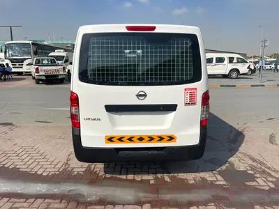 2022 Nissan URVAN — миниатюра 5
