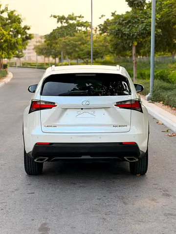 2017 Lexus NX-SERIES — фото 8