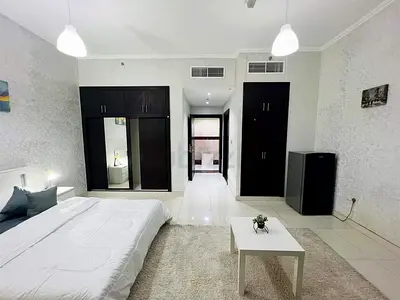 SUPER CLEAN FULLY FURNISHED MASTER ROOM WITH ATTACHED WASHROOM AVAILABLE IN TECOM 5MIN TO DIC METRO