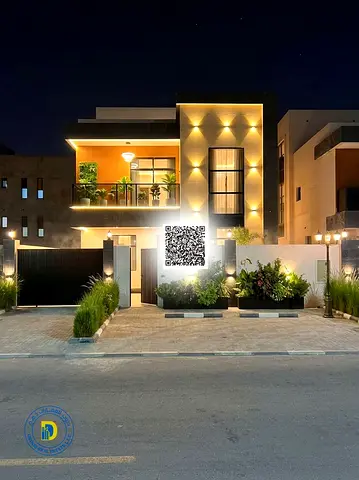 Luxury villa with 6 bedrooms and a rooftop, registration fees included, prime location