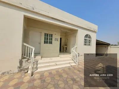 4BR Villa for Rent in Jurf 1 Ajman | AED 100K | UAE Nationals Only | Separate Majlis | Outhouse Kit
